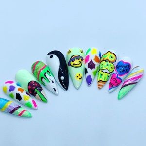 No Bad Trip🌈 ☯️Press On Nails